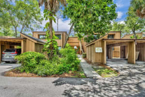 267 CROWN OAKS WAY, LONGWOOD, FL 32779 - MLS#MFRO6330888