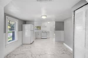 322 MAPLE AVENUE, SANFORD, FL 32771 - MLS#MFRO6330911