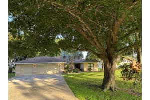 405 LAKE AUGUST DRIVE, LAKE PLACID, FL 33852 Sold 08/25/25