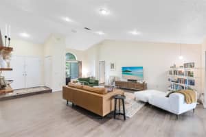 1179 FREEDOM LANE, WINTER SPRINGS, FL 32708 Sold 09/11/25