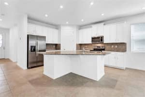 2332 DISTANT SUN TRAIL, KISSIMMEE, FL 34747 - MLS#MFRO6330984