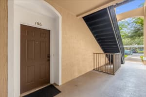 6166 STEVENSON DRIVE, ORLANDO, FL 32835 Sold 09/23/25