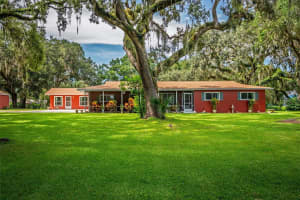 2710 WESTSIDE DRIVE, LEESBURG, FL 34748 - MLS#MFRO6331058