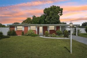 42 COSMOS DRIVE, ORLANDO, FL 32807 Sold 08/27/25