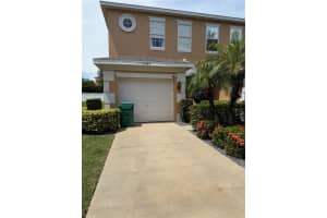 13449 DANIELS LANDING CIR CIRCLE, WINTER GARDEN, FL 34787 - MLS#MFRO6331074