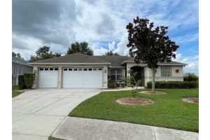 2915 Southern Pines Loop, CLERMONT