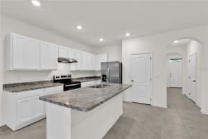 1366 YELLOW FINCH DRIVE, DAVENPORT, FL 33837 - MLS#MFRO6331111