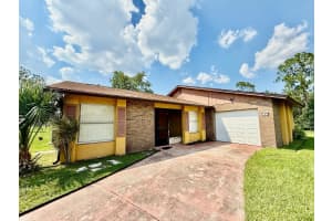 713 GREEN COURT, KISSIMMEE, FL 34759 - MLS#MFRO6331256