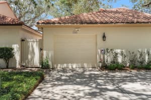 1054 PEBBLE BEACH CIRCLE, WINTER SPRINGS, FL 32708 - MLS#MFRO6331283