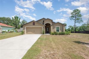 2507 Whitehorse St, DELTONA