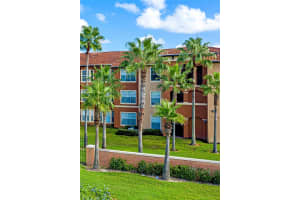 5500 Metrowest Blvd #211, ORLANDO