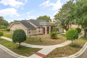 8202 WINDSOR RIDGE ROAD, ORLANDO, FL 32835 - MLS#MFRO6331444