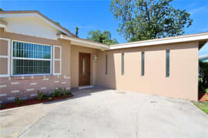 4249 LAKE RICHMOND DRIVE, ORLANDO, FL 32811 - MLS#MFRO6331496
