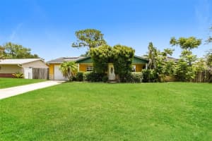 887 Picasso Ave, DELTONA