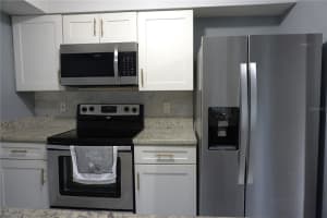 2729 HUNT CLUB LANE, ORLANDO, FL 32826 Sold 08/19/25