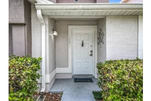14851 LAGUNA BEACH CIRCLE, ORLANDO, FL 32824 Sold 10/10/25