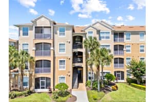 2784 Almaton Loop #204, KISSIMMEE