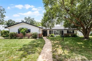 2632 Derbyshire Rd, MAITLAND