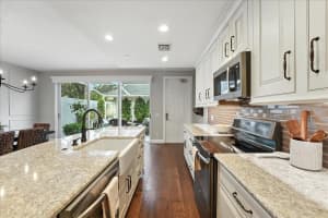 9301 NORTHLAKE PARKWAY, ORLANDO, FL 32827 - MLS#MFRO6331879