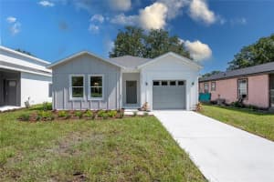 1512 W 8th St, SANFORD