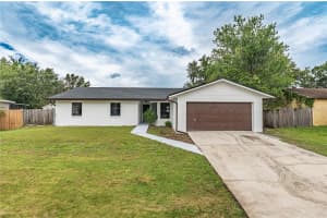 810 Mountbatten Ln, KISSIMMEE