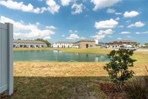 811 SPRING PALMS LOOP, ORLANDO, FL 32828 - MLS#MFRO6331939