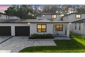 1008 Farmstead St, EUSTIS