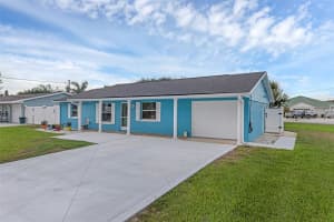 825 27TH AVENUE, NEW SMYRNA BEACH, FL 32169 Sold 08/18/25