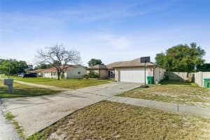 941 WILMINGTON DRIVE, DELTONA, FL 32725 - MLS#MFRO6332081