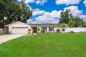 101 Meadowcreek Cv, LONGWOOD