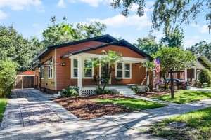 807 PALMER STREET, ORLANDO, FL 32801 Sold 08/22/25