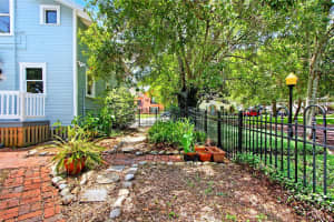306 4TH STREET, SANFORD, FL 32771 - MLS#MFRO6332272
