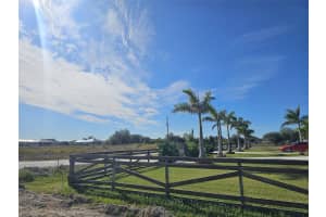 7645 17 TER, LABELLE, FL 33935 - MLS#MFRO6332326