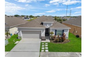 110 Flatwoods Loop, DAVENPORT