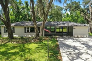 1042 MAGNOLIA CIRCLE, EUSTIS, FL 32726 Sold 10/06/25