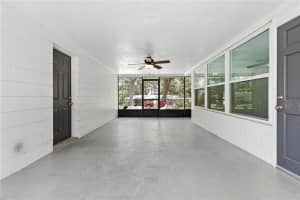 1042 MAGNOLIA CIRCLE, EUSTIS, FL 32726 Sold 10/06/25