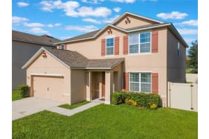 210 Lazy Willow Dr, DAVENPORT
