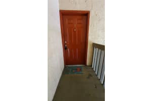4407 S Semoran Blvd #8, ORLANDO
