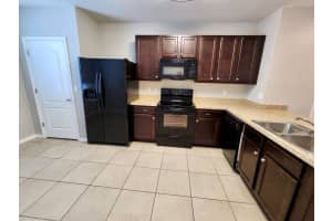 335 ARBOR LAKES DRIVE, DAVENPORT, FL 33896 Sold 11/01/25