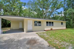 902 Palmer Rd, LAKELAND