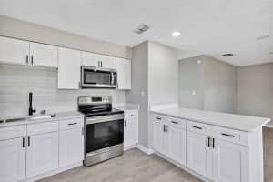 3309 HICKMAN AVENUE, PLANT CITY, FL 33563 - MLS#MFRO6332958