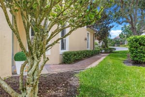 8713 THE ESPLANADE #1, ORLANDO, FL 32836 - MLS#MFRO6333066