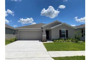 679 Daring Dr, DAVENPORT