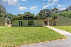 310 Sw 35th St, OCALA