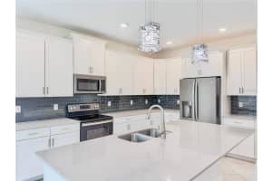 11762 POETRY DRIVE, ORLANDO, FL 32832 - MLS#MFRO6333151