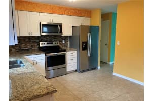 6520 3RD AVENUE, BRADENTON, FL 34208 - MLS#MFRO6333207