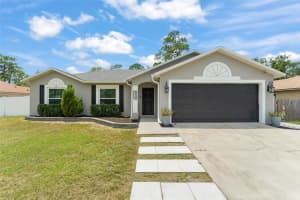 711 Cloverleaf Blvd, DELTONA