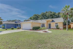 10010 CYPRESS GLEN PLACE, ORLANDO, FL 32825 - MLS#MFRO6333309