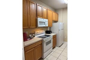 6335 CONTESSA DRIVE, ORLANDO, FL 32829 - MLS#MFRO6333320