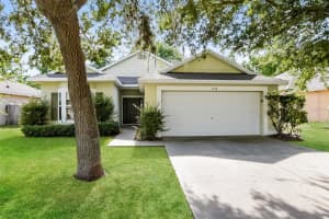 1238 Longville Cir, TAVARES